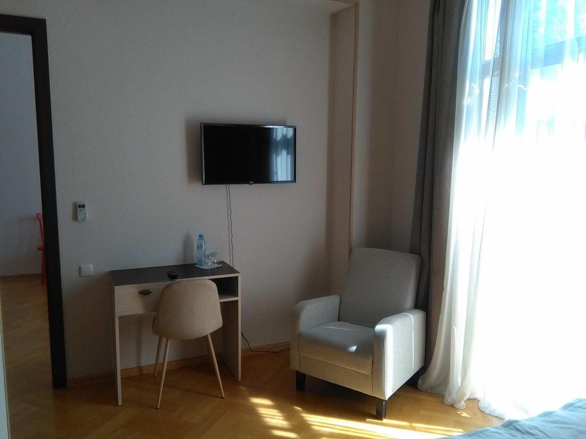 Hotel Omsi House Telavi Esterno foto
