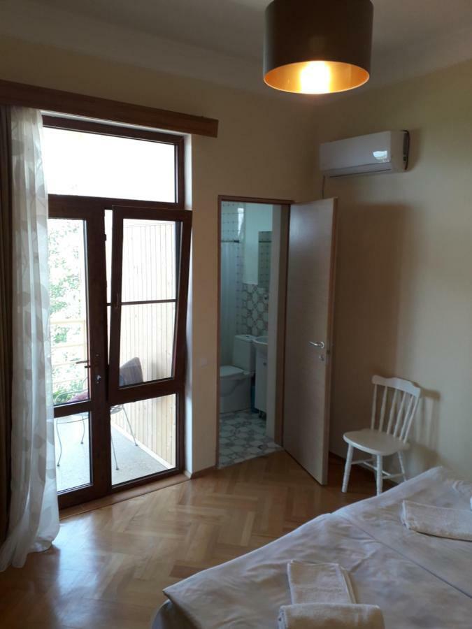 Hotel Omsi House Telavi Esterno foto