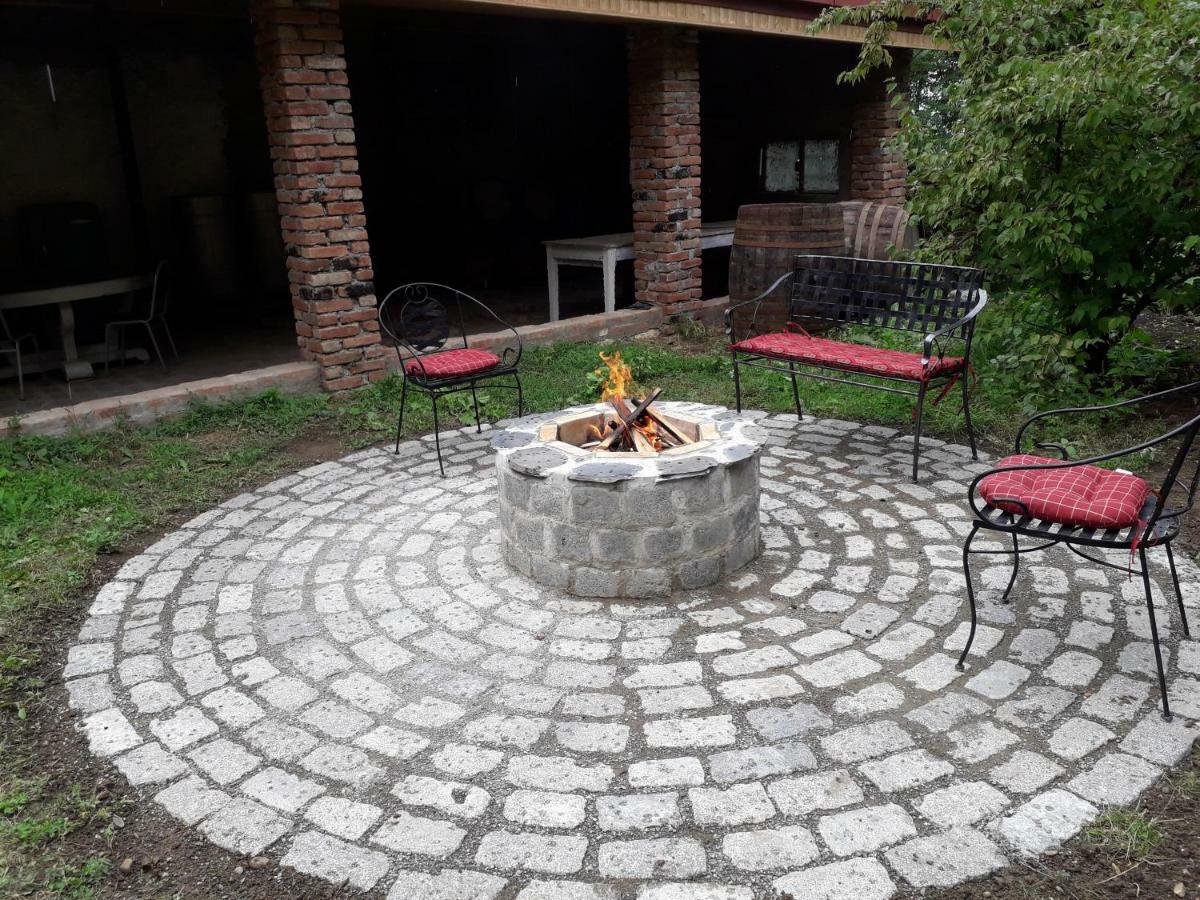 Hotel Omsi House Telavi Esterno foto